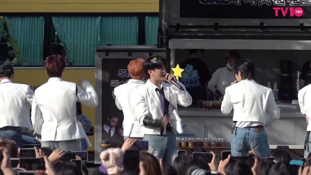 스트레이키즈(Stray Kids) 팬피처링 잘해주세요~ | Stray Kids Music Core Mini Fan Meeting
