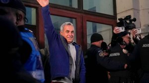 Экс-кандидата в президенты Румынии Джорджеску отпустили после пятичасового допроса в Генпрокуратуре
