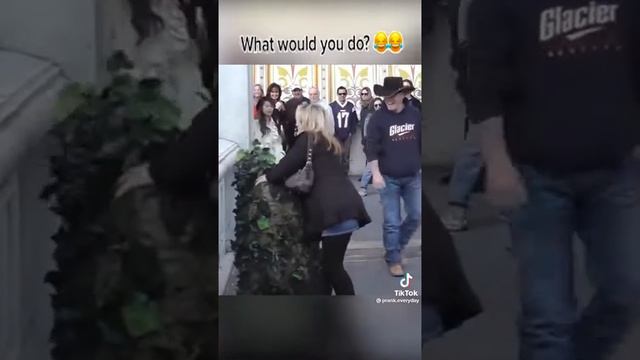 Шутник, мля! 😡😂 смотреть онлайн