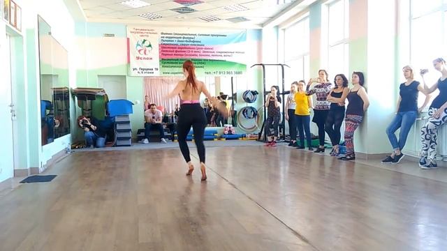 Наталья Сиренко: сальса под музыку