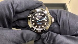 NEW Tag Heuer Aquaracer 300M