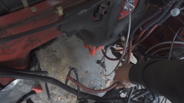 PUTTING A V8 IN MY E30 смотреть онлайн