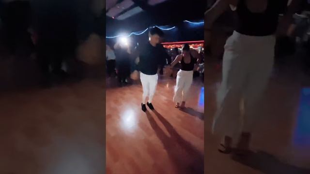 Karen Forcano y Nery Garcia Salsa Social Dance 2022 смотреть онлайн