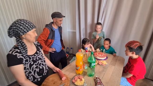 Дамиру 7 лет смотреть онлайн