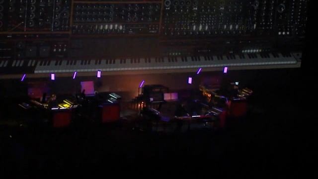 Jean Michel Jarre смотреть онлайн