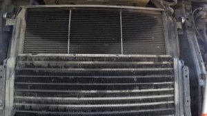 Заменить радиатор печки это не проблема, а вот выгнать воздушную пробку на Scania это 😡😡😡