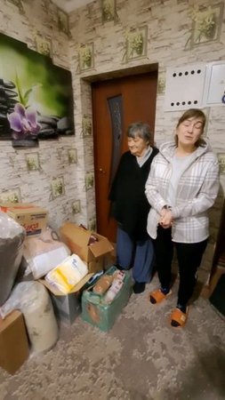Волонтеры Подмосковья помогли беженцам из Курахово