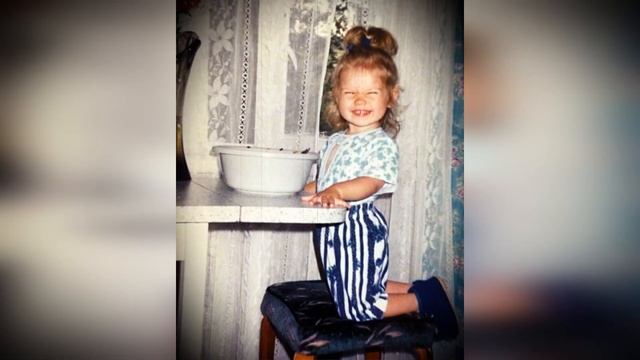 МИЛЫЙ АНГЕЛОЧЕК! Вот как выглядела Лиана Гриба до популярности. Постучись в мою дверь в Москве смотреть онлайн