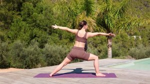 «20 минутная йога для всего тела | День 2 - 30-дневный вызов йоги для улучшения».