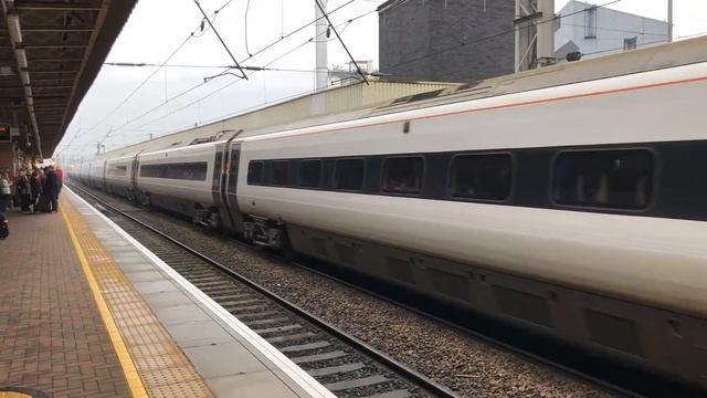 Virgin trains 390114 arriving into Warrington Bank Quay heading for Liverpool Lime street смотреть онлайн