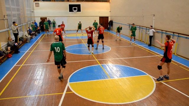 [KZL 2014 volleyball] Сахалин - Сокол (УСТС) 18.12.2013 смотреть онлайн