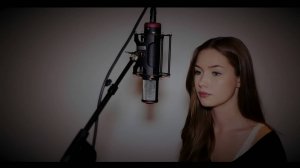 Alan Walker - Faded (Sara Farell Cover)