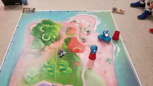 Robolution - Tower of Trash смотреть онлайн