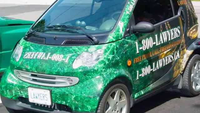 David Blackstone Toronto / 1-800-LAWYERS Smart Car Wrap Video