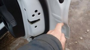 как отремонтировать низа дверей