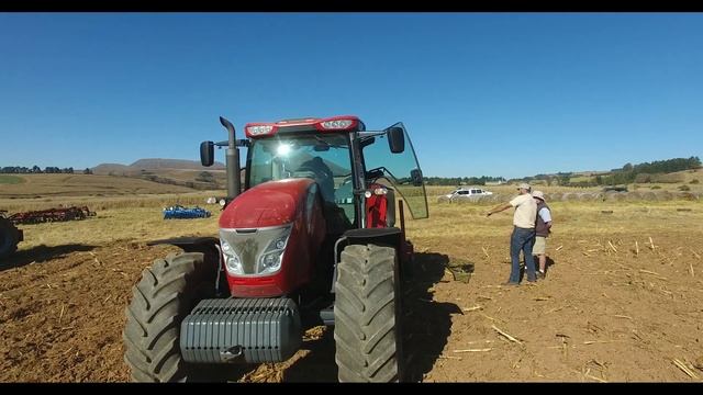 McCormick X Tractor Demo June 2019 смотреть онлайн
