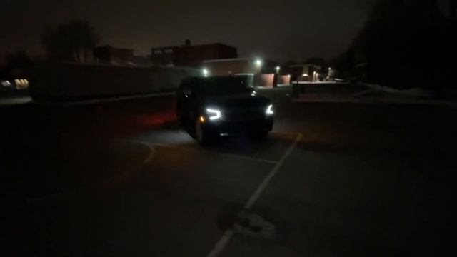 Delivering a High Country 1000km north / 2021 Tahoe Review смотреть онлайн