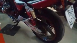 Могу запилить видос про Honda CB400 super four