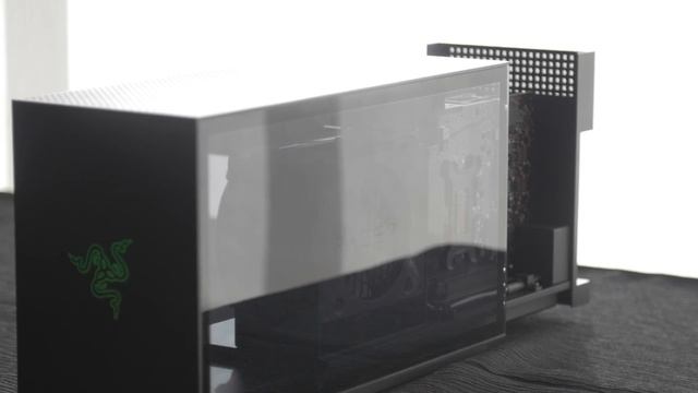 Razer's Tomahawk Gaming PC, Intel's Latest NUC 9 Mini-Desktop in Killer Garb смотреть онлайн