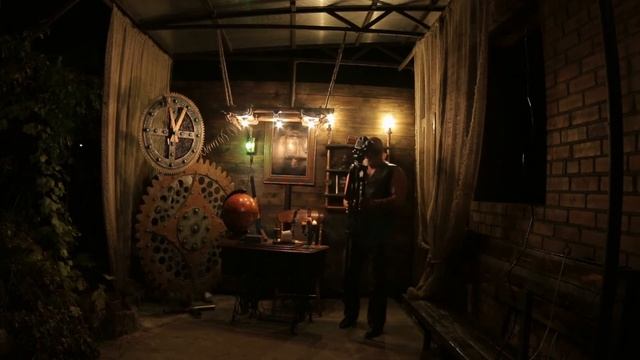 Сцена клипа "Пистолет" Inna Kowalska -"Кабинет"