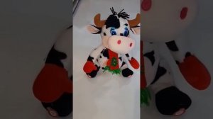 Игрушка Коровка "Шарфик-ёлочка" танцует сидя, поёт 6 песен, на бат.
