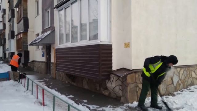 Уборка территории ООО Жилуправление №8 смотреть онлайн