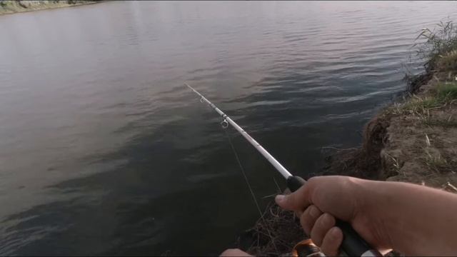 ХОРОШИЙ УЛОВ ЖЕРЕХА!!!!!! ПОЙМАН ЧУДОМ!!!!! смотреть онлайн