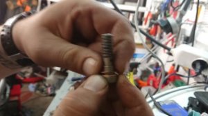 [ВРемонте] Honda CBR 600 F4i. Вилка. Замена подшипников рулевой колонки