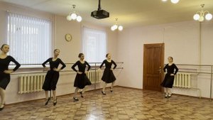 Экзерсист народного танца