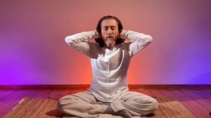 МЕДИТАЦИЯ ДЛЯ НАЧИНАЮЩИХ В ДОМАШНИХ УСЛОВИЯХ Энергизация тела. Пробуждение мозга. Урок 1 — ЙОГА СМОТ