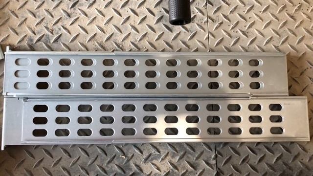 APC SMX UPS - Rail Modification 0 смотреть онлайн