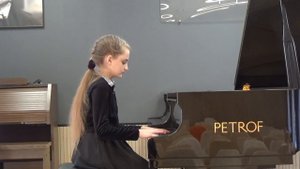 Лист Юношеский этюд 9, Григ Этюд "Памяти Шопена"