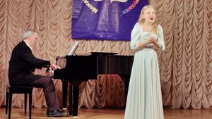 Ангелина Котельникова 12 лет Романс Настеньки А. Петров