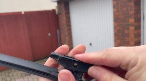 How To Change your Smart Car (453) Front & Rear Wiper Blades in 10 mins