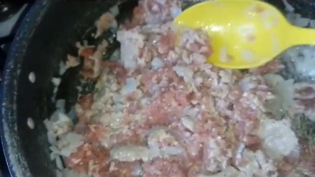 CARNE MOLIDA EN SALSA DE CHILE PASILLA смотреть онлайн