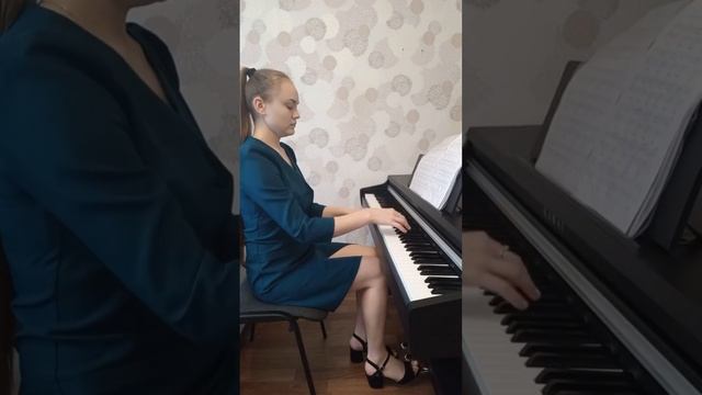 PRIMI PASSI. Исполняет студентка моего курса по фортепиано с нуля Екатерина. Результат за 3 месяца