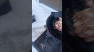 Картошка с мясом на садже.