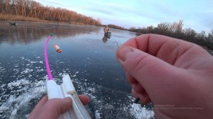 Зимняя рыбалка на поплавок.