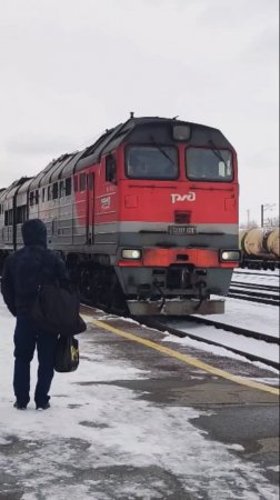 ВЛАДИМИР ЗАЗВОНОВ😎Я НА ЗАБРОШКЕ - АНГАР!🏗10 апреля 2023г.