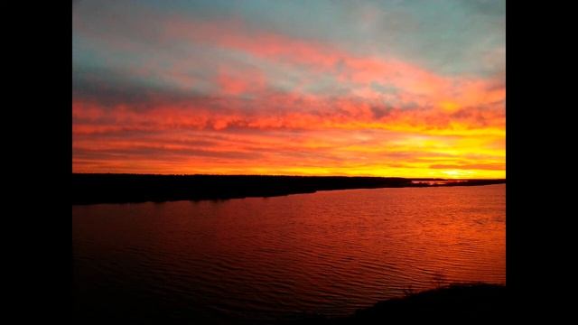 На тропинке узкой у речки смотреть онлайн