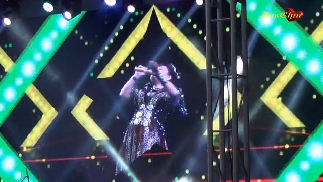 暗淡的月 ★*•【朱莉莉】.•❤ayw смотреть онлайн