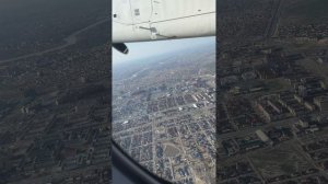 Атырау с верху, вид из самолета на утро 11-апреля-2024. Река Урал проходящая через город Атырау.