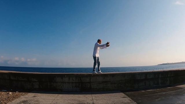 Jardiel (El Flaco de Cuba) - “QUIMBOMBÓ” смотреть онлайн