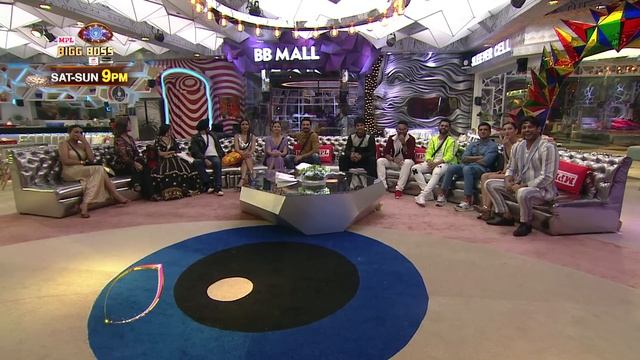 Bigg Boss S14 | बिग बॉस S14 | Day 7 | Sneak Peek | Nikki Gets To Raid The Mall!