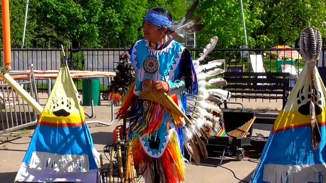 Песня о борьбе за свободу индейцев. «Pakari». Movimiento indigena. смотреть онлайн