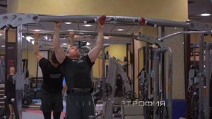 КУРАНОВ АЛЕКСАНДР - тренер тренажерного зала TERRASPORT Коперник