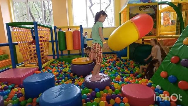 Развлечения.mp4 смотреть онлайн