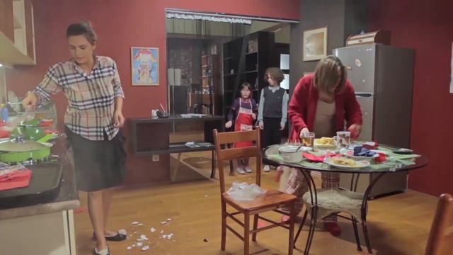 ტასოს და ჯეკოს "სიურპრიზი" ნინას | ჩემი ცოლის დაქალები смотреть онлайн