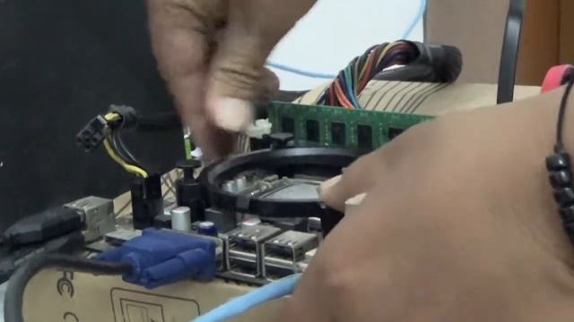 REVIEW DEEPCOOL ICE EDGE MINI FS смотреть онлайн