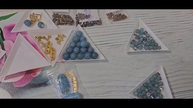 Комплект на юбилей. Браслет, серьги и брошь. Мои работы#59. 10.02.2024 г. смотреть онлайн